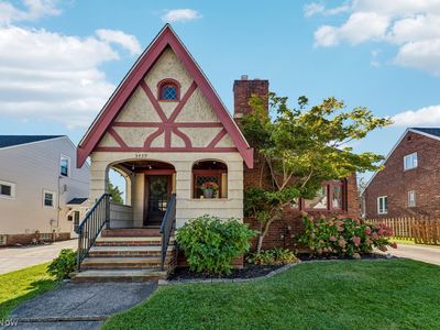 3439 Doris Rd