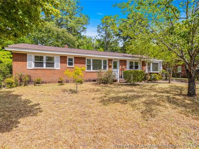 3220 Broadview Dr
