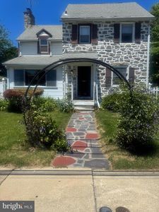 23 E Providence Rd