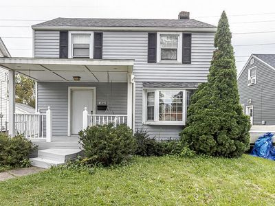 3656 Bellevue Rd