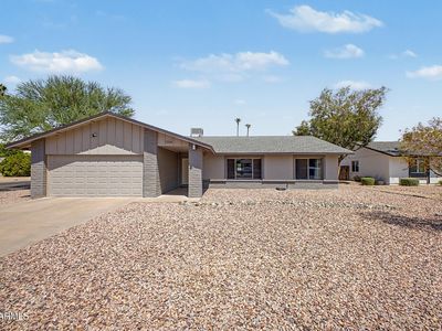 1304 E DUNBAR Drive
