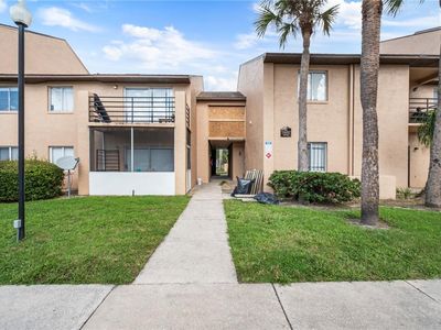 5219 VIA HACIENDA CIRCLE #B109