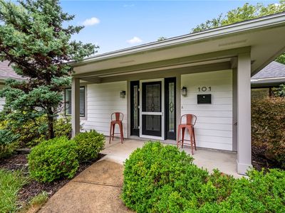 101 Thruston Blvd E