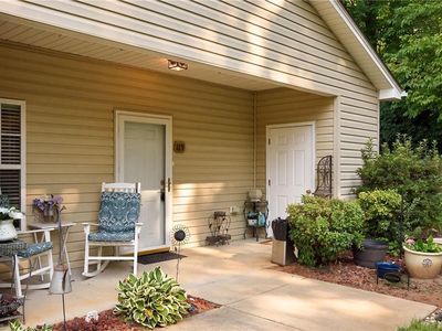 Property at 115 E Brick Walk Ct, Mocksville, NC