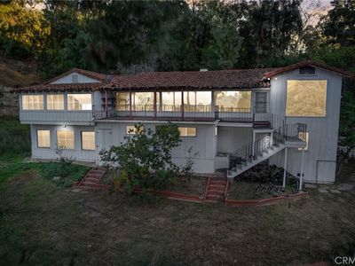 3351 Coldwater Canyon Ave
