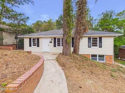 588 Rogers Dr