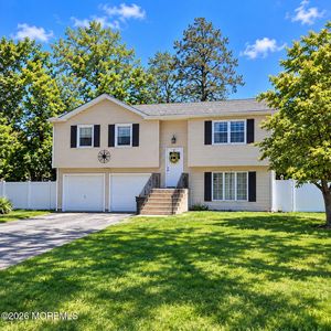555 Oregon Avenue