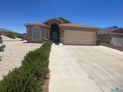 1838 Troy Dr
