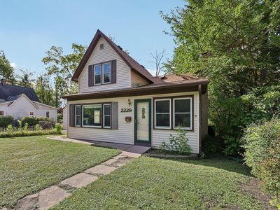 Property at 2229 Oak Hill Pl, North Saint Paul, MN