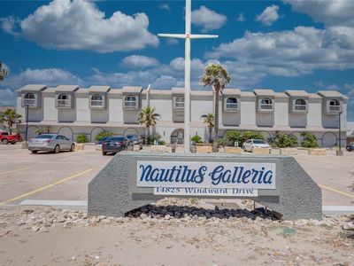 14825 Windward Dr APT 111