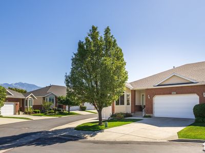 1651 W Peaceful Cir