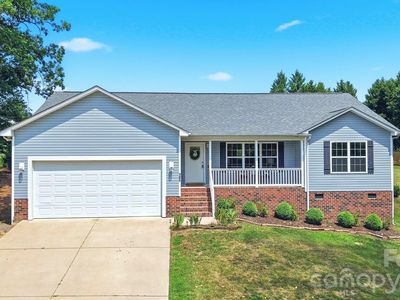 105 Hidden Spring Dr