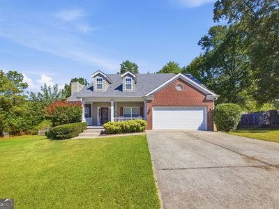 33 Marthas Pl NW