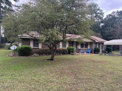 203 Davis Ln