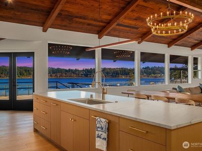 5023 Harbor Hills Drive