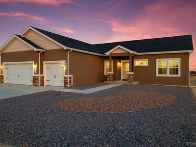 1112 E Painted Hills