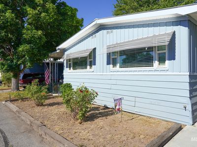 5298 N North Glen Ln