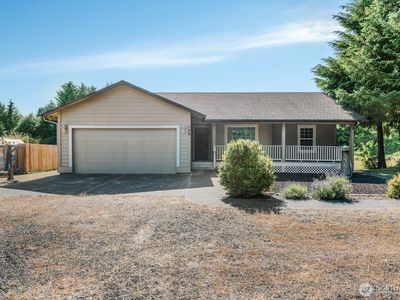 129 NE Duck Lake Drive NE
