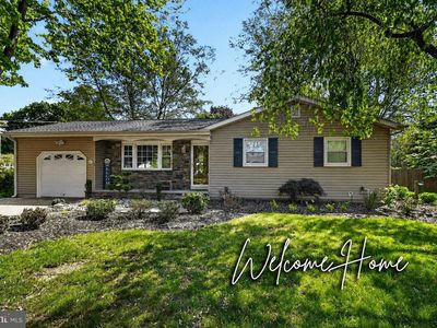 Property at 14 Hope Valley Dr, East Windsor, NJ