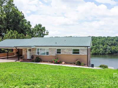 4852 Midway Sand Rd