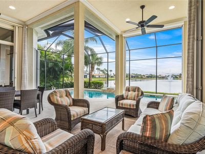 1412 W Island Club Sq