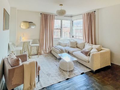 14 Horatio St APT 9A