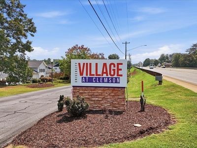 146 University Village Dr APT J