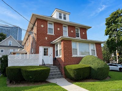 1 Davis Avenue