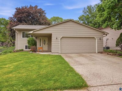 2117 S Melanie Ln