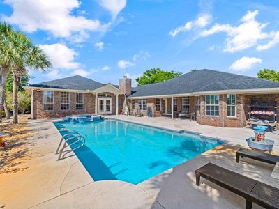 2835 Longleaf Rd