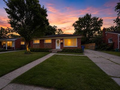 3136 Jarvis Ave