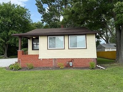 5803 Stearns Rd