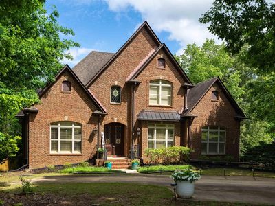 8169 Carrington Dr