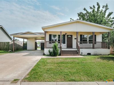 807 E Mesquite Ln