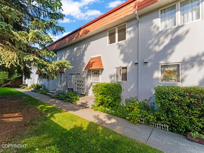 400 E 24th Ave APT 20