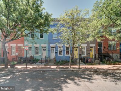 28 Hanover Pl NW