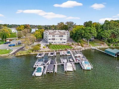 2670 Commerce Blvd APT 202