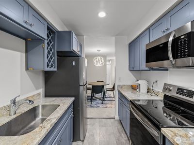 21925 7th Ave S #101