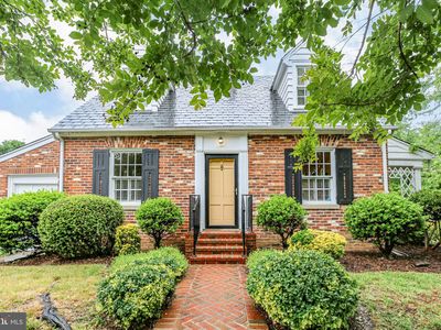 800 Sylvania Ave