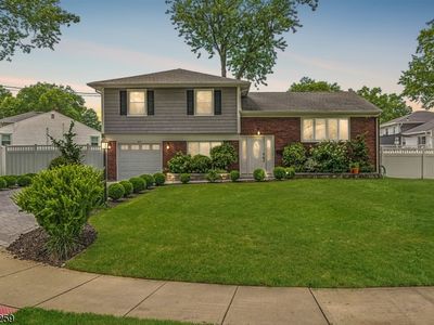 40 Oleander Way