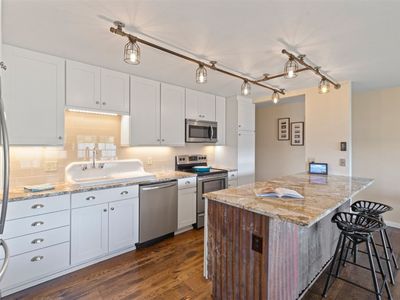 32 Corinthian Cir UNIT 101