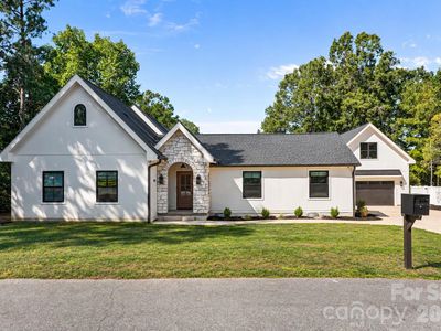 419 Clay St