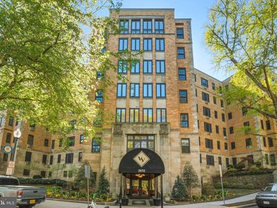 2032 Belmont Rd NW APT 630