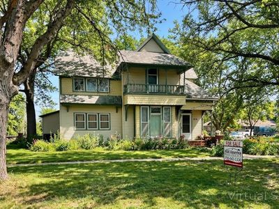 Property at 516 4th St, Phillipsburg, KS