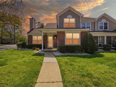 800 Brassie Way
