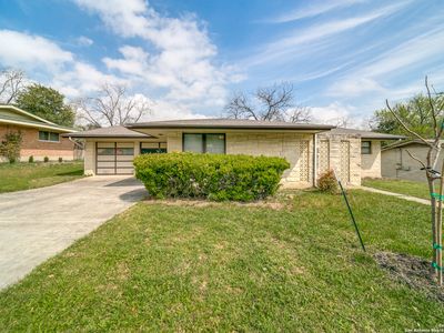 327 TANGO DR