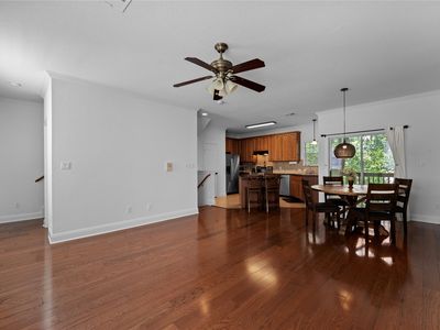 1402 Parker Ln APT 3