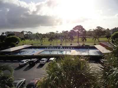 3590 Via Poinciana UNIT 410
