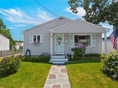 27 Vineyard St