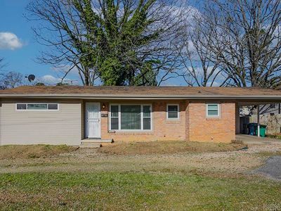 1800 N Mississippi St